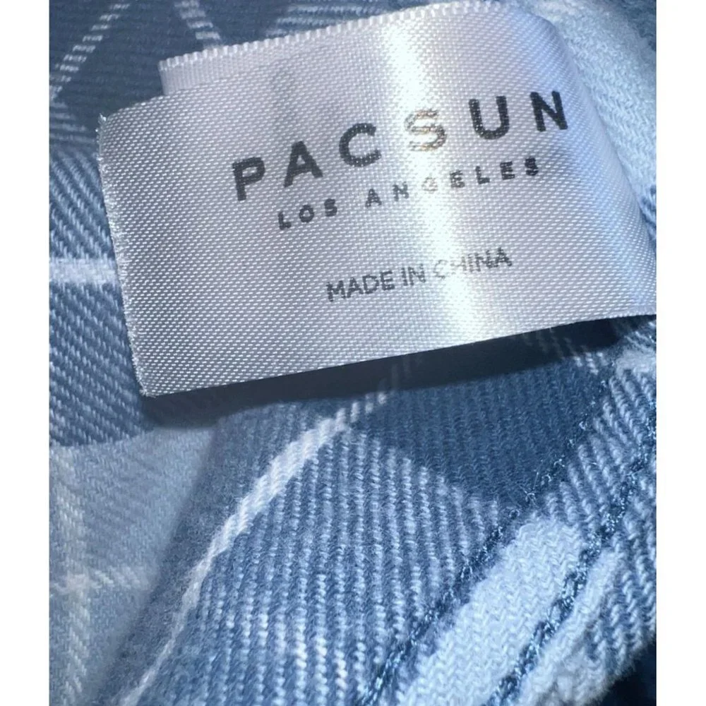 Pacsun Shirt Mens Small Blue Plaid Short Sleeve Button Front - Picture 6 of 9